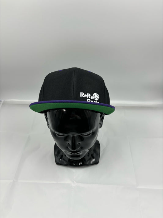 Flat brim snapback